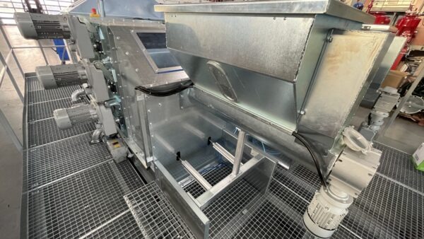 Dosing Unit With Additions Unit